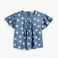 Girls pleated top in daisy-print chambray