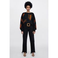 SWEATSHIRT WITH RAISED EMBROIDERY